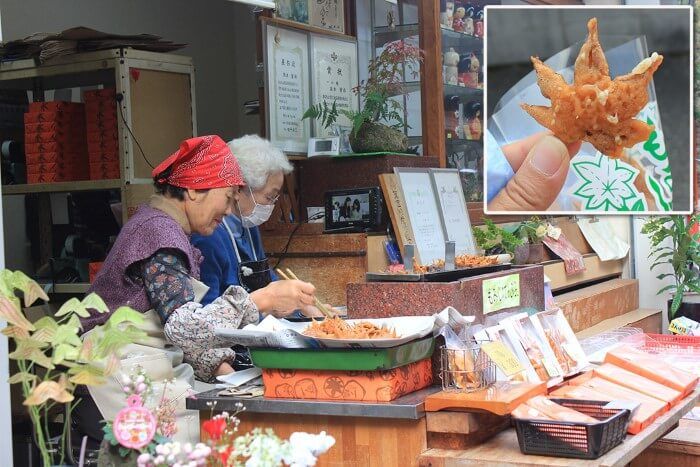 bánh chiên có hình lá Momiji ở Minoh?